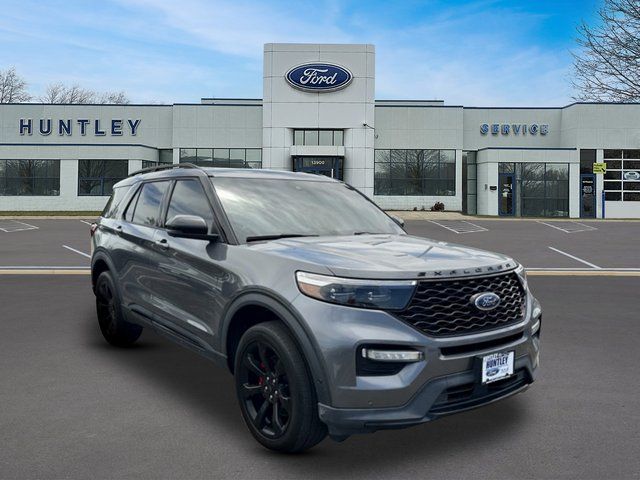 2022 Ford Explorer ST SUV