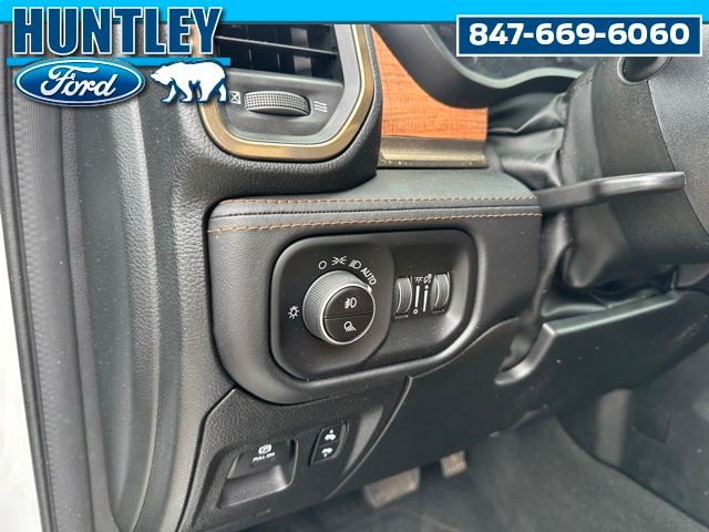2024 Ram 1500 Limited Truck Crew Cab