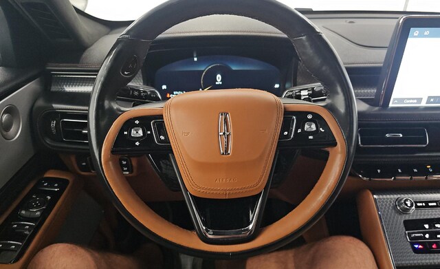 2023 Lincoln Aviator Black Label SUV