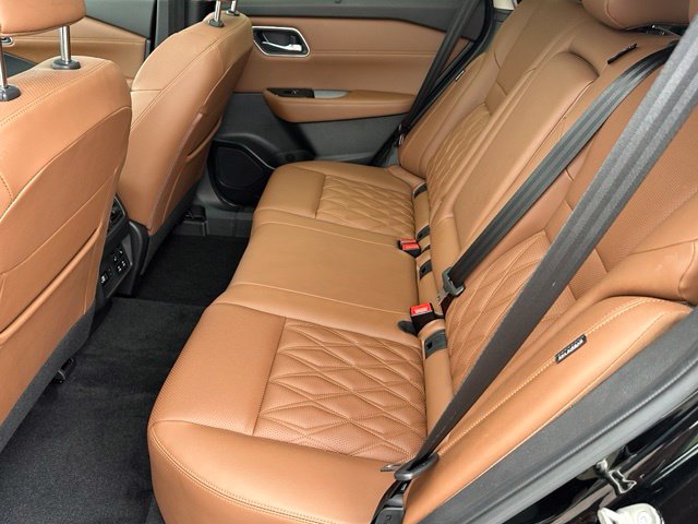 2024 Nissan Rogue Platinum SUV