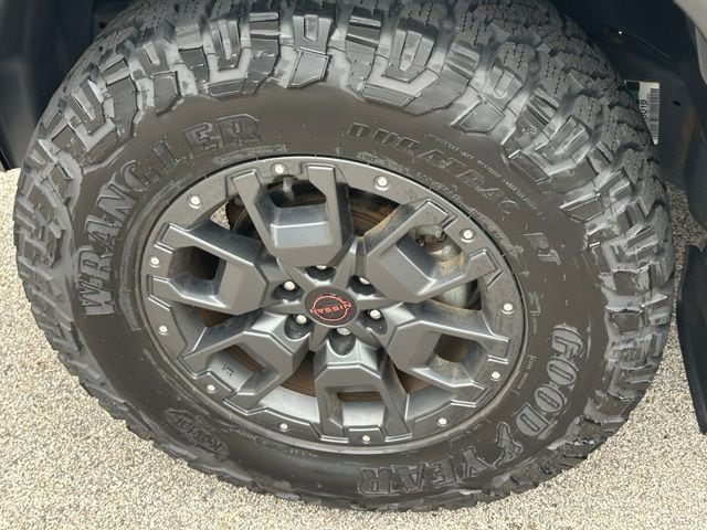 2022 Nissan Frontier PRO-4X Truck Crew Cab