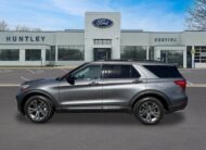 2024 Ford Explorer XLT SUV