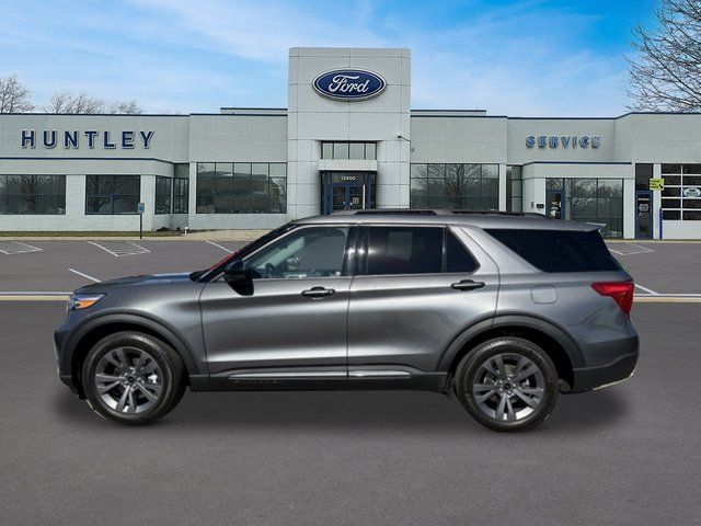 2024 Ford Explorer XLT SUV