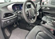 2024 Chrysler Pacifica Plug-In Hybrid Select Van Passenger Van