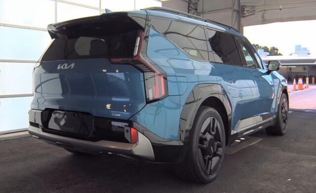 2024 Kia EV9 GT-Line SUV