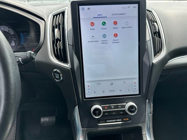 2022 Ford Edge Titanium SUV