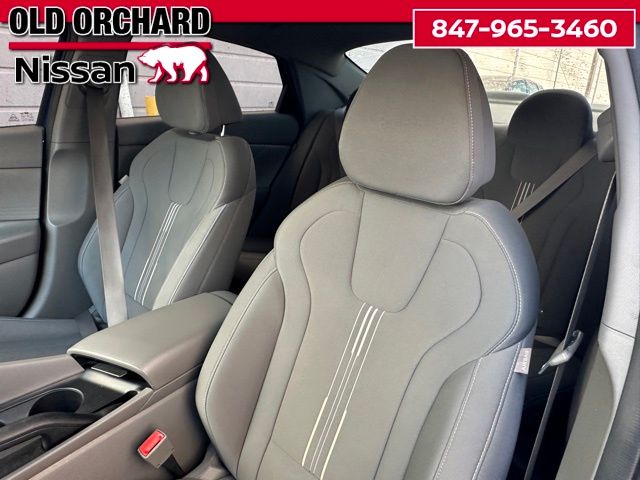 2024 Hyundai Elantra SEL Sedan