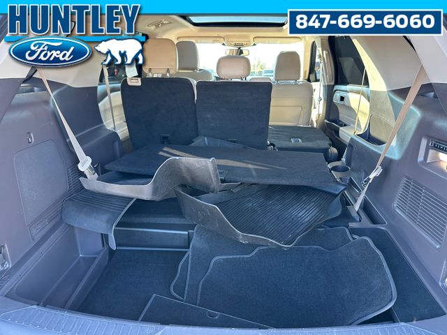 2022 Ford Explorer Platinum SUV