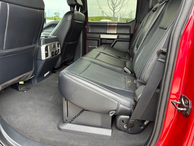 2022 Ford F-250 Lariat Truck Crew Cab