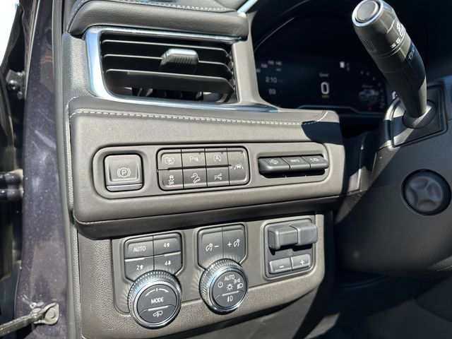 2023 GMC Yukon Denali Ultimate SUV