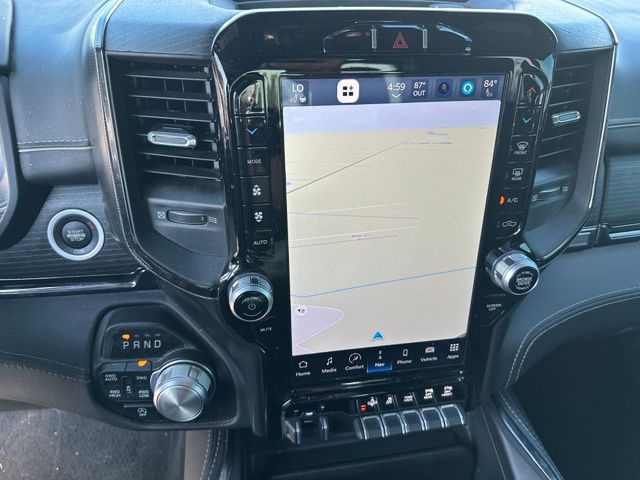 2023 Ram 1500 Limited Truck Crew Cab