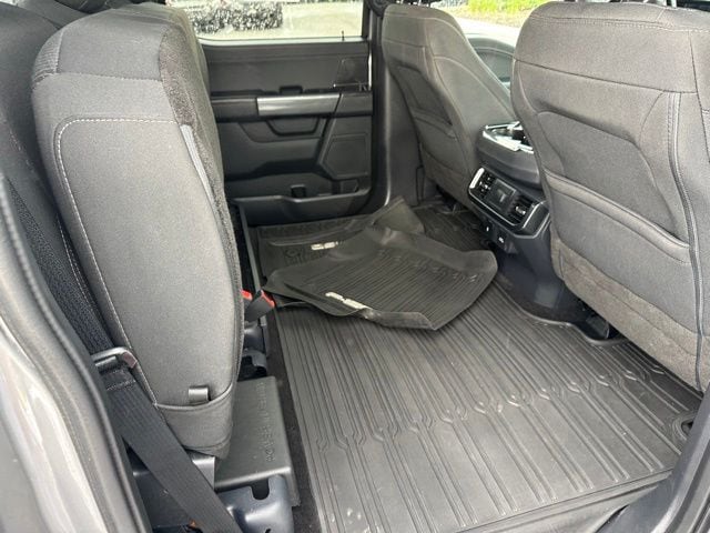 2022 Ford F-150 XLT Truck SuperCrew Cab