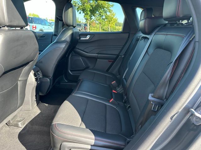 2024 Ford Escape ST-Line SUV