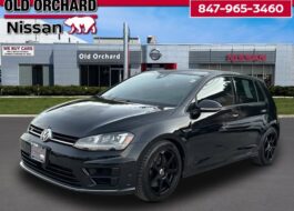 2017 Volkswagen Golf R DCC & Navigation 4motion Hatchback