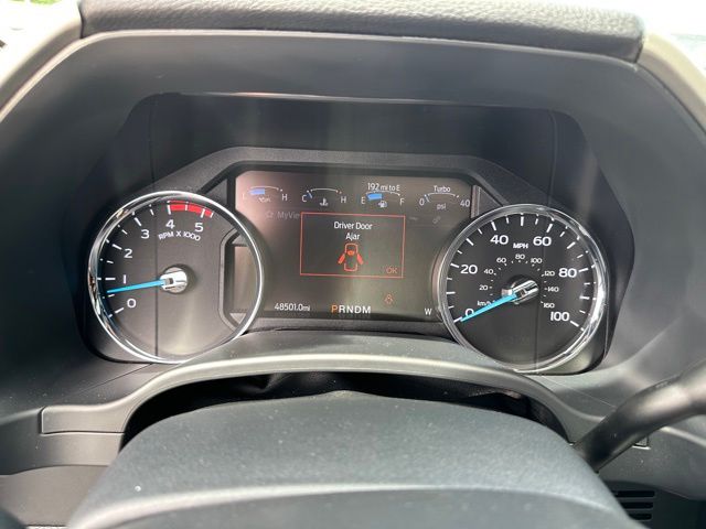 2022 Ford F-350 Lariat Truck Crew Cab