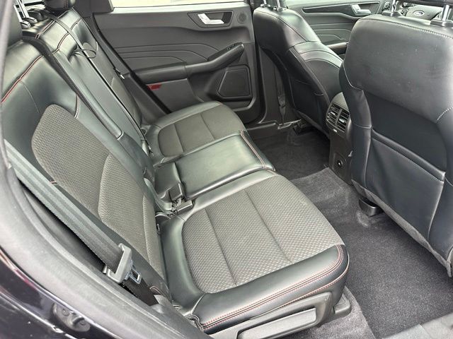 2023 Ford Escape ST-Line Select SUV