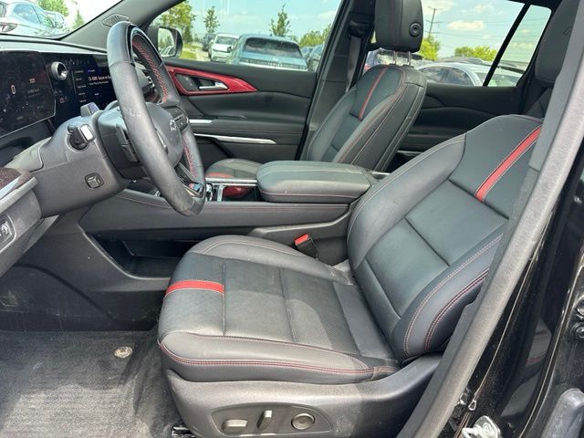 2024 Chevrolet Traverse RS SUV