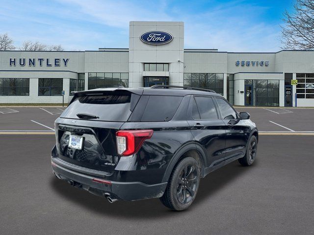 2024 Ford Explorer ST-Line SUV