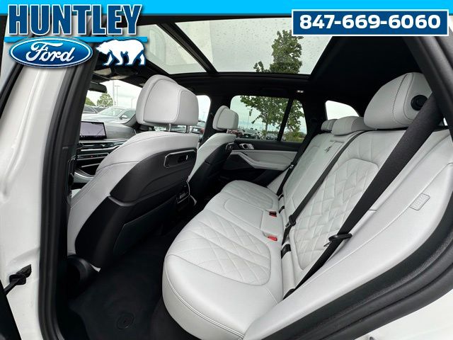 2025 BMW X5 xDrive40i SUV