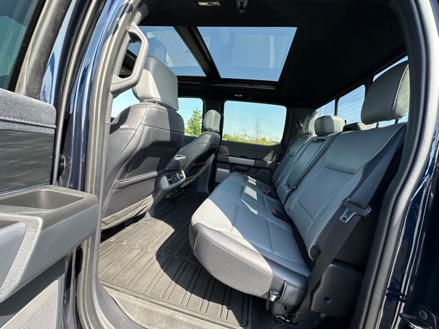 2024 Ford F-150 Lightning Lariat Truck SuperCrew Cab