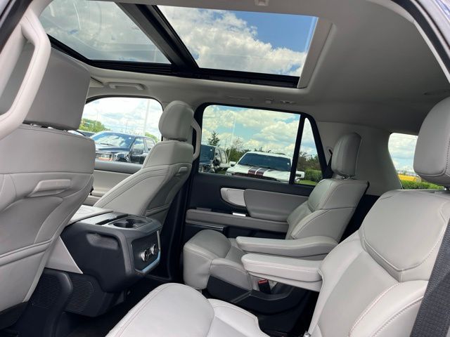 2025 Ford Expedition Active SUV