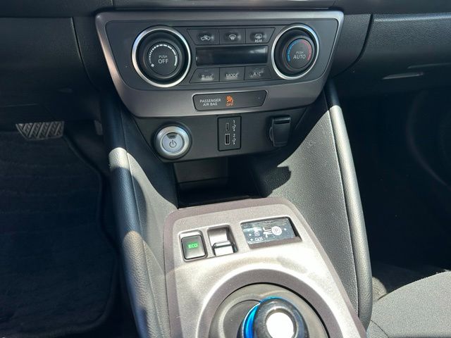 2025 Nissan LEAF S Hatchback