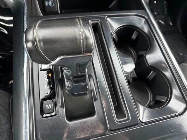 2022 Ford F-150 XLT Truck SuperCrew Cab