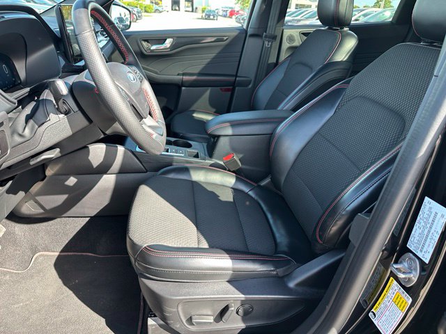 2023 Ford Escape ST-Line Select SUV