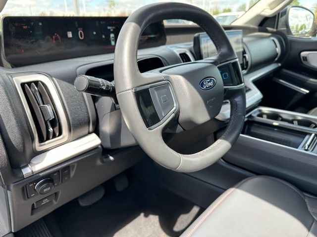 2025 Ford Expedition Active SUV