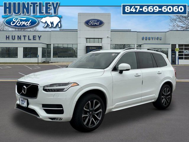 2018 Volvo XC90 T5 AWD Momentum's photo