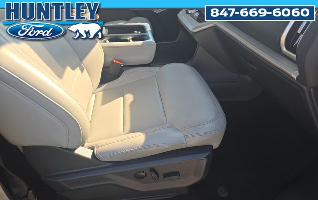 2025 Ford Expedition Active SUV