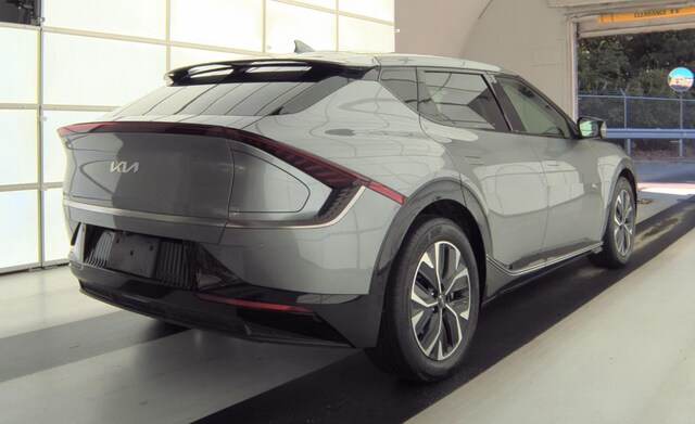 2024 Kia EV6 Wind SUV