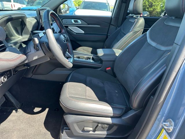 2025 Ford Explorer ST SUV