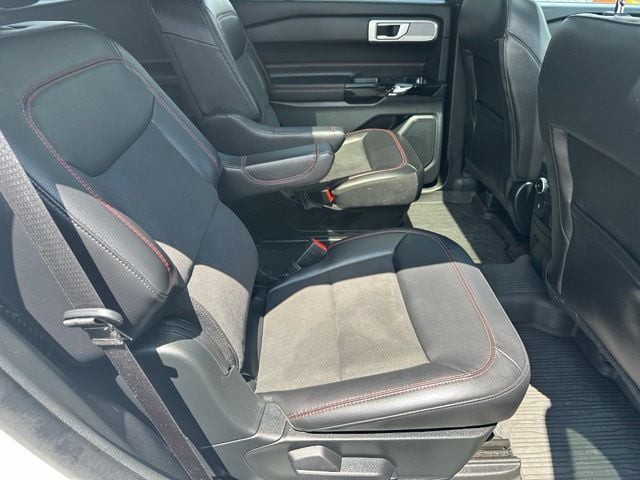 2023 Ford Explorer ST-Line SUV
