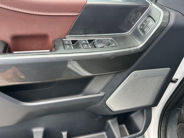 2023 Ford F-150 Lariat Truck SuperCrew Cab