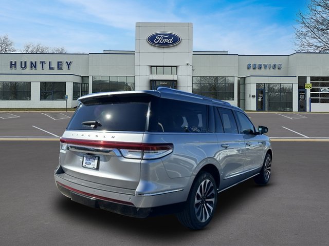 2023 Lincoln Navigator L Reserve SUV