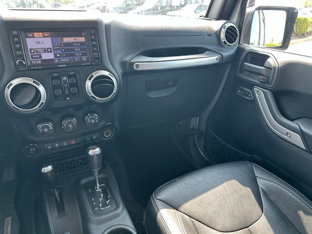 2015 Jeep Wrangler Unlimited Unlimited Sahara SUV