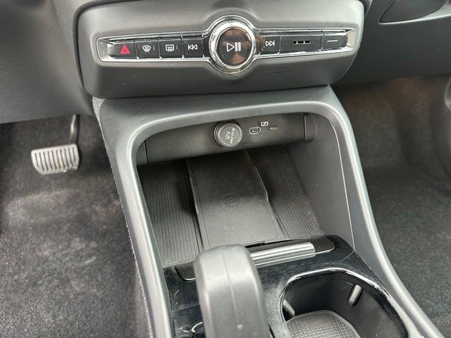2023 Volvo C40 Recharge Pure Electric Ultimate SUV