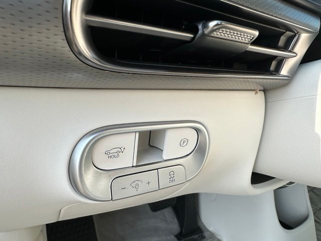 2025 Genesis GV60 Advanced SUV