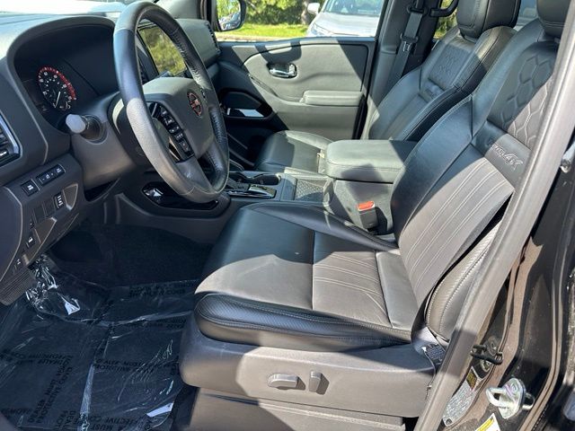 2022 Nissan Frontier PRO-4X Truck Crew Cab