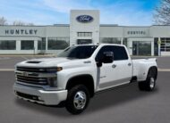 2022 Chevrolet Silverado 3500 HD High Country Truck Crew Cab