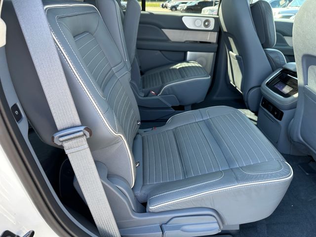 2022 Lincoln Navigator Black Label SUV