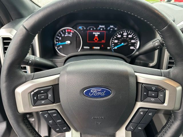 2022 Ford F-250 Lariat Truck Crew Cab