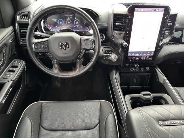 2025 Ram 1500 Limited Truck Crew Cab