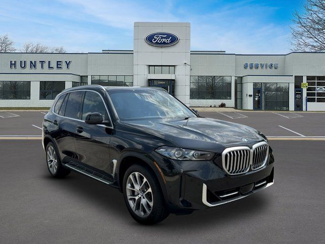 2025 BMW X5 xDrive40i SUV