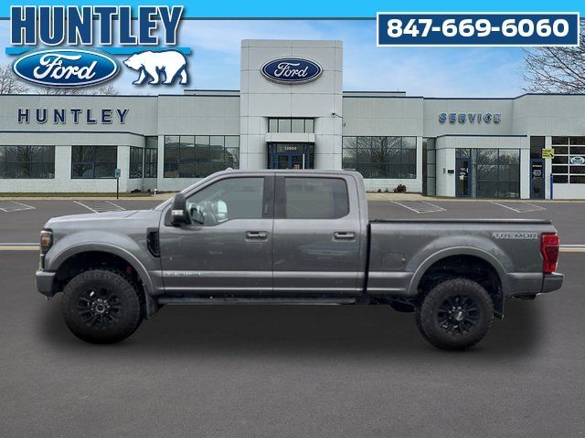 2022 Ford F-250 Lariat Truck Crew Cab