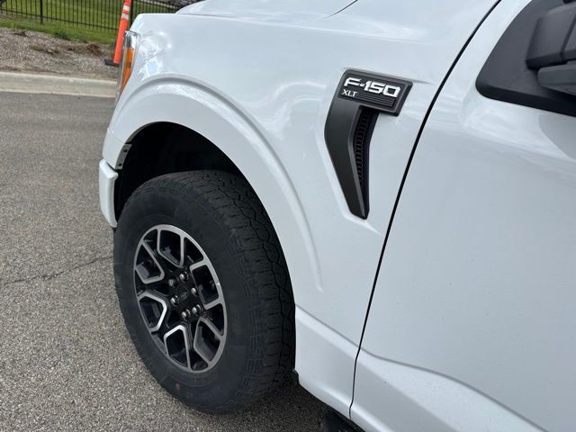 2023 Ford F-150 XLT Truck SuperCrew Cab
