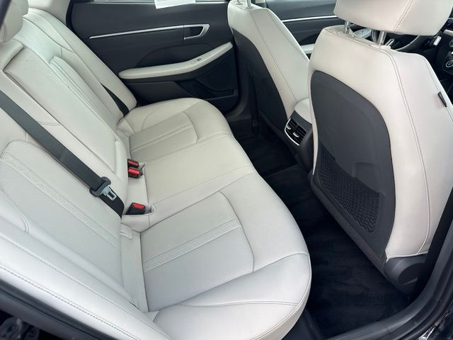 2025 Hyundai Sonata Hybrid Limited Sedan