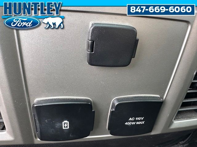 2017 Ford F-150 Lariat Truck SuperCrew Cab