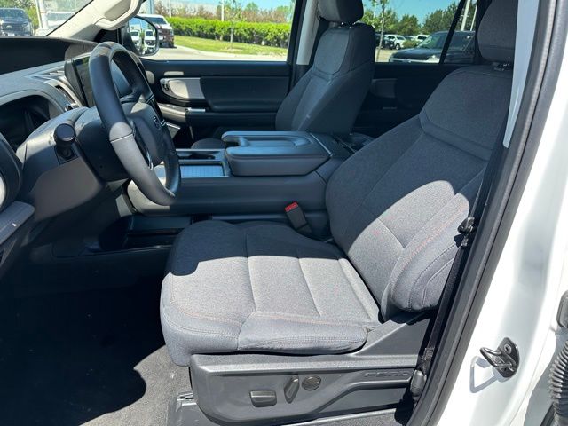 2025 Ford Expedition Active SUV